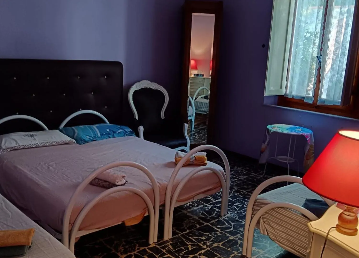 3B Firenze Bed & Breakfast Capraia e Limite Italy